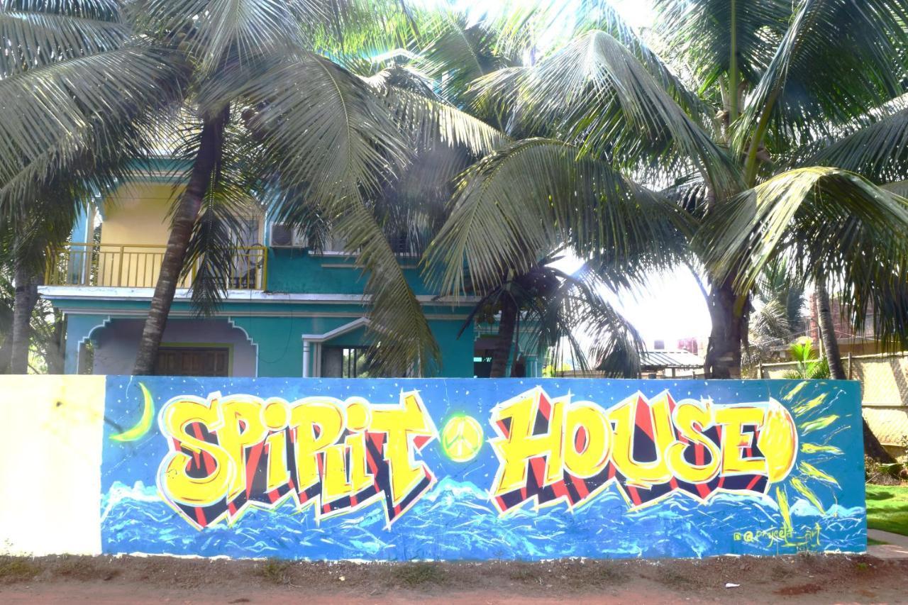 Spirithouse Hostel Arambol Eksteriør billede